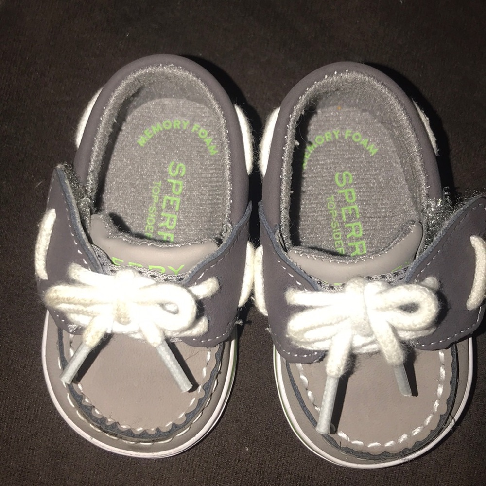 Infant sperrys
